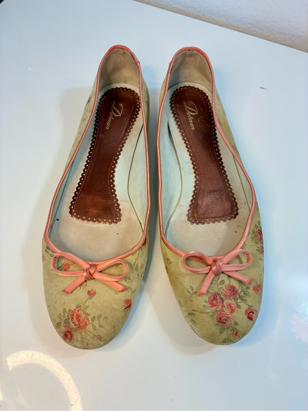 Delman 9.5M Beige Floral Bouquet Ballet Flats with Pink Satin Trim Casual Floral
